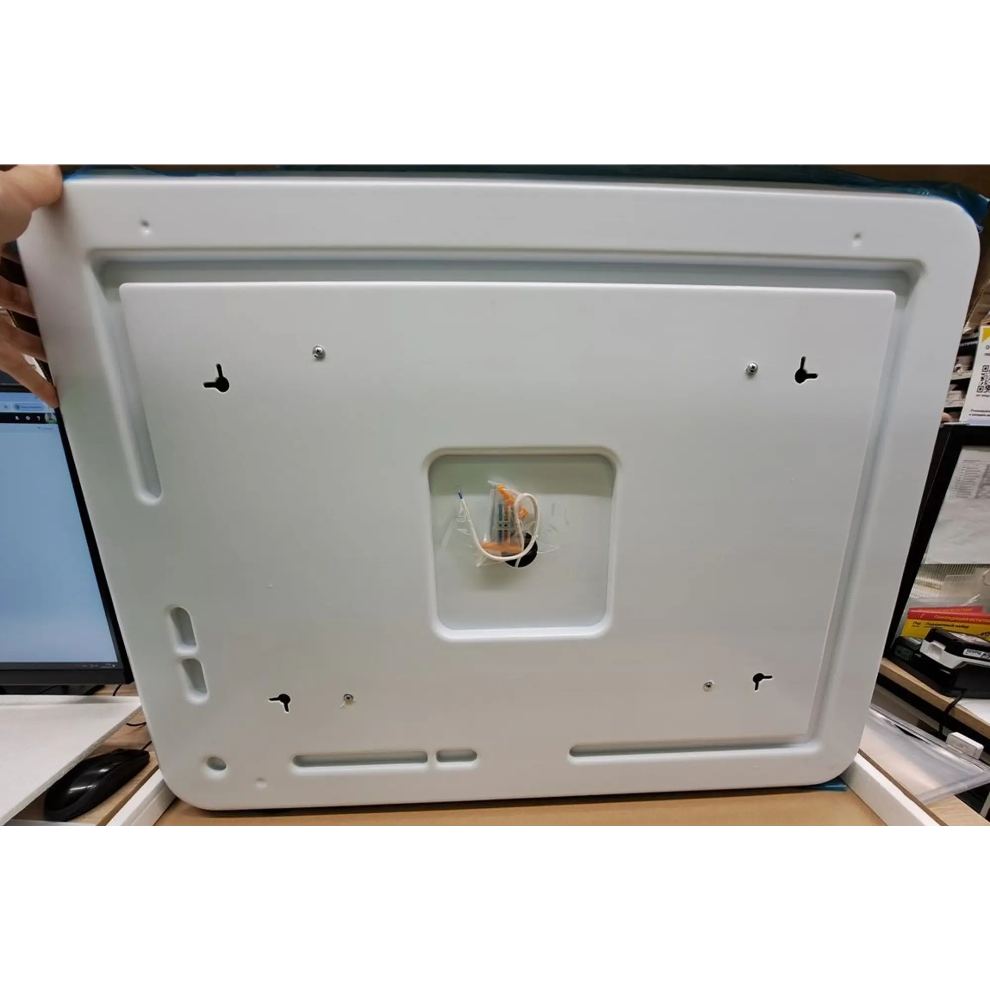 Зеркало для ванной Grace с подсветкой 60x80 см — изображение 5