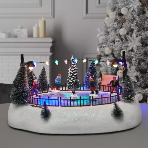 Композиция новогодняя светодиодная Дети на катке 27x20x13 см