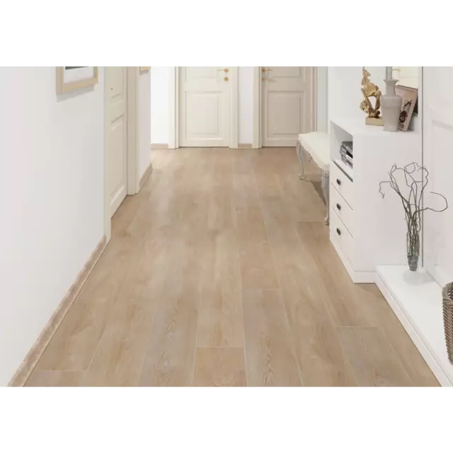 Ламинат Эйфель 33 класс толщина 12 мм с фаской водостойкость 24 часа 1.253 м² — изображение 7